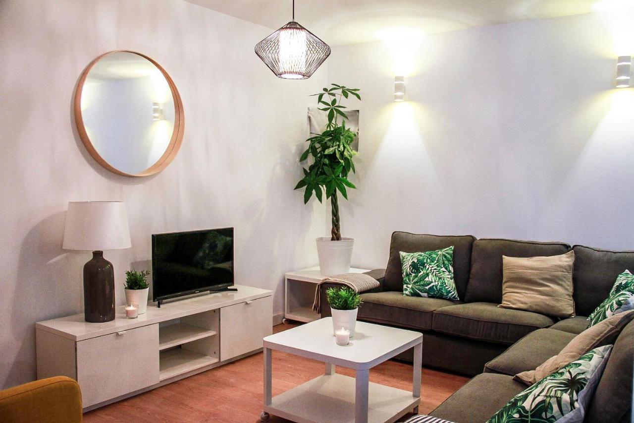 Bed and Breakfast Real Beds Madrid Esterno foto